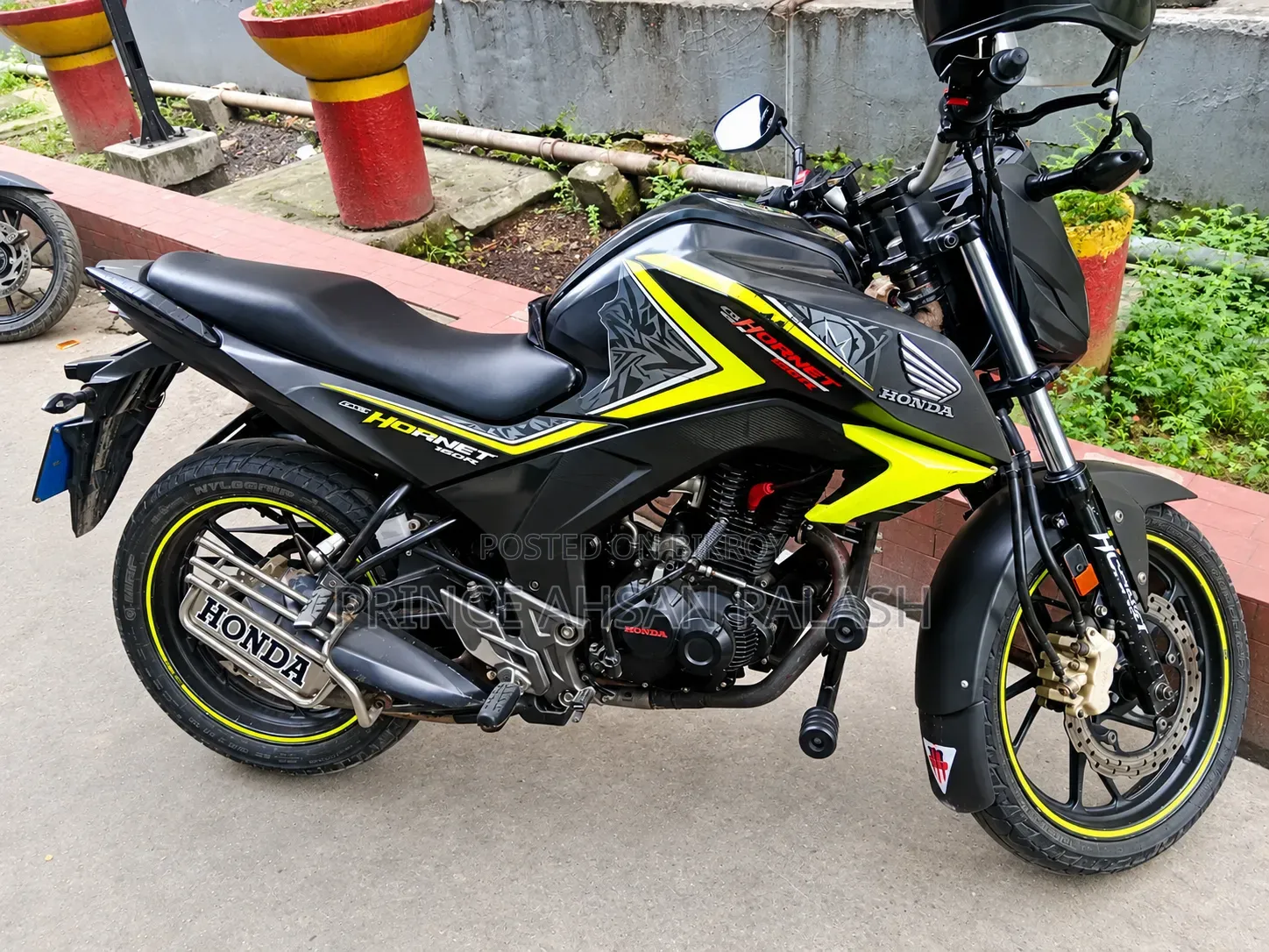 হোন্ডা হরনেট ২০১৮ ধূসর