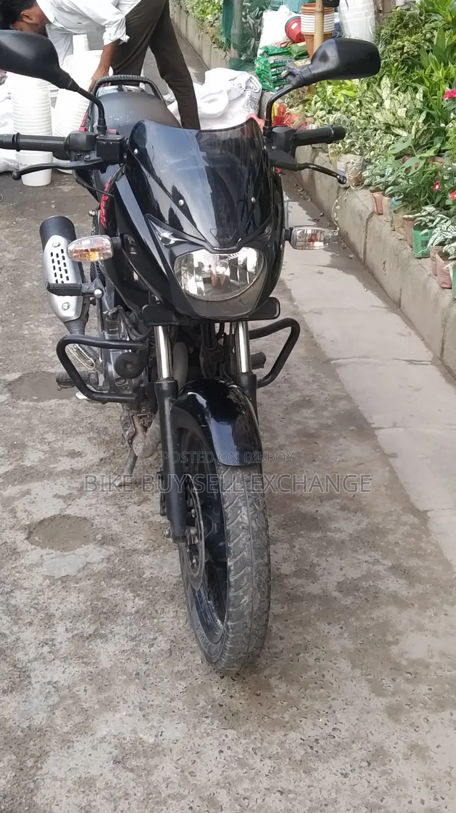 বাজাজ পালসার ১৫০ ২০২৩ কালো
