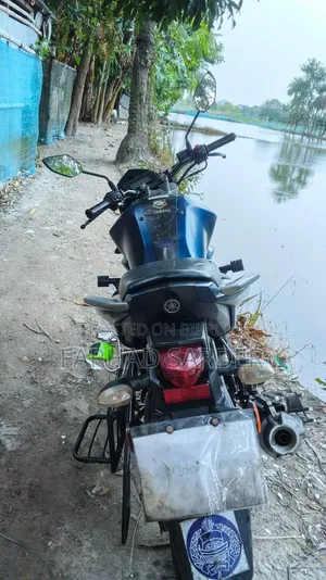Yamaha FZS V2 2022 Green