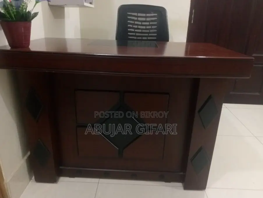 Office Desk