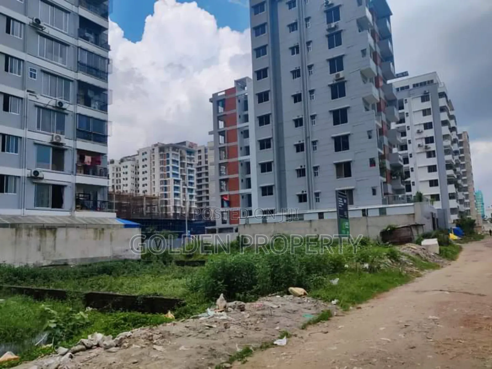 Block- I 5 Katha South Facing Plot Sale in Bashundhara R/A
