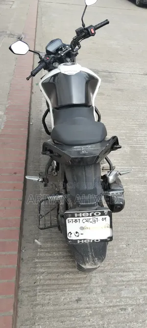 হিরো থ্রিলার ১৬০আর ২০২১ হোয়াইট