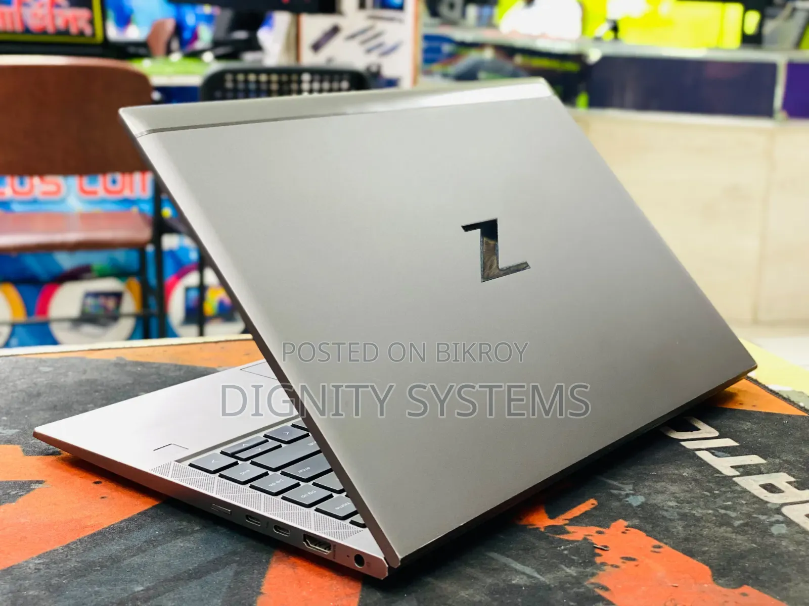 Laptop HP ZBook Firefly 14 G7 16GB Intel Core i5 SSD 512GB