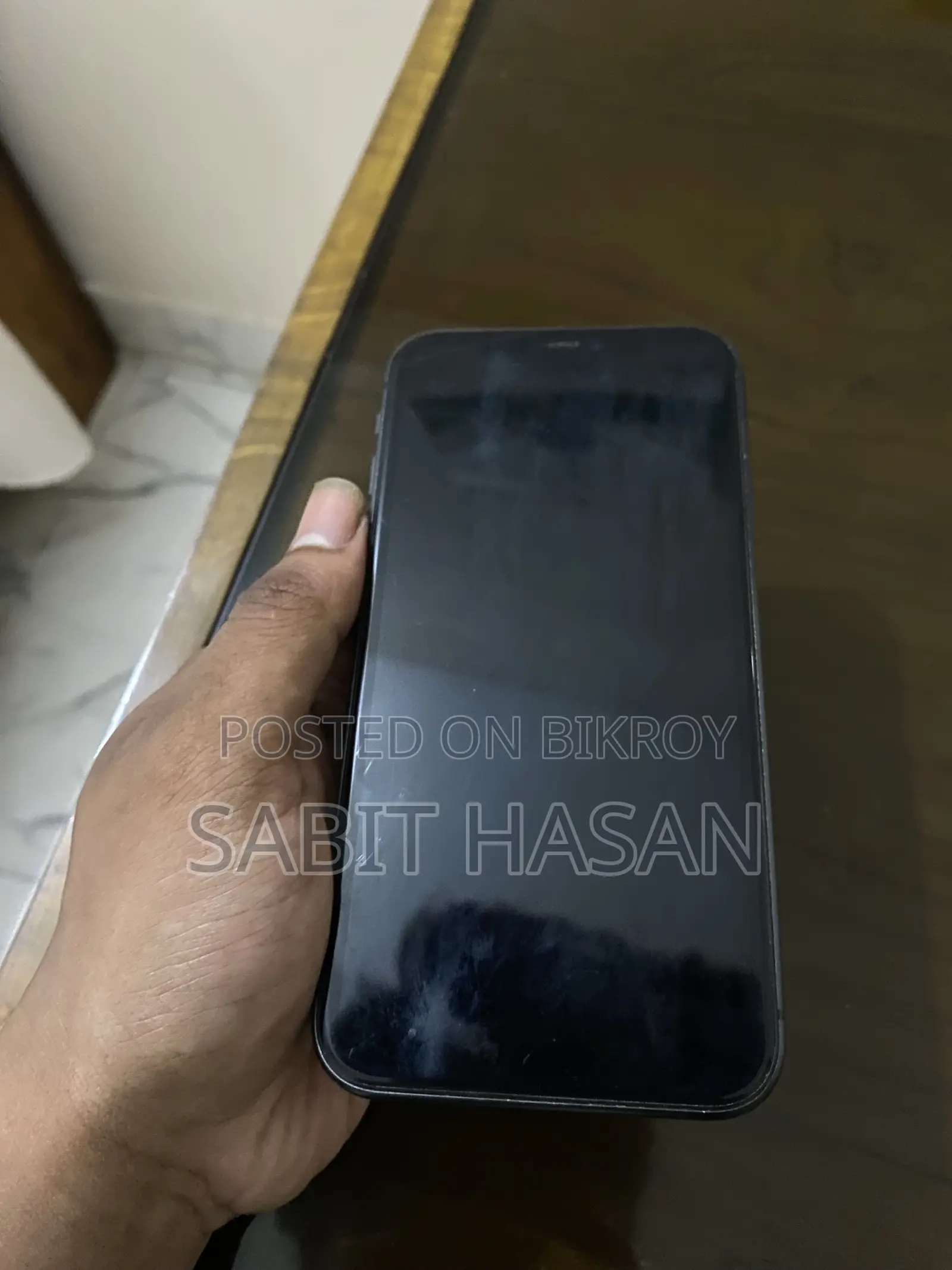 অ্যাপল আইফোন ১১ ৬৪ জিবি কালো