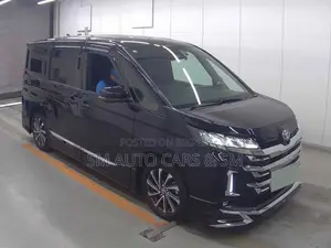 Toyota Noah 2023 Black