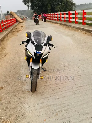 নিউজ ইয়ামাহা আর১৫এম ২০২৪ সিলভার