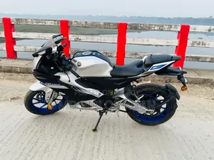 New Yamaha R15M 2024 Silver
