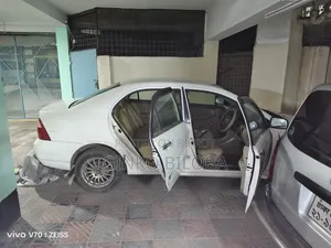 Toyota Corolla 2004 White