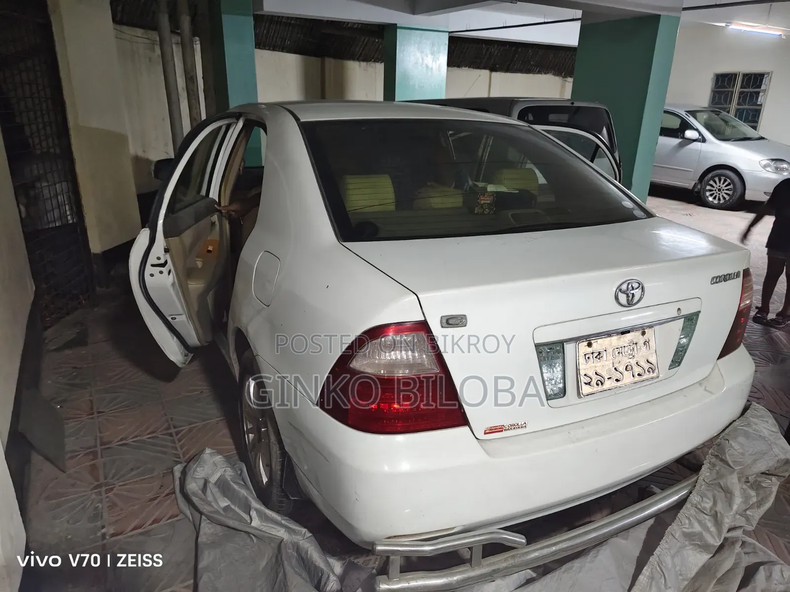 Toyota Corolla 2004 White