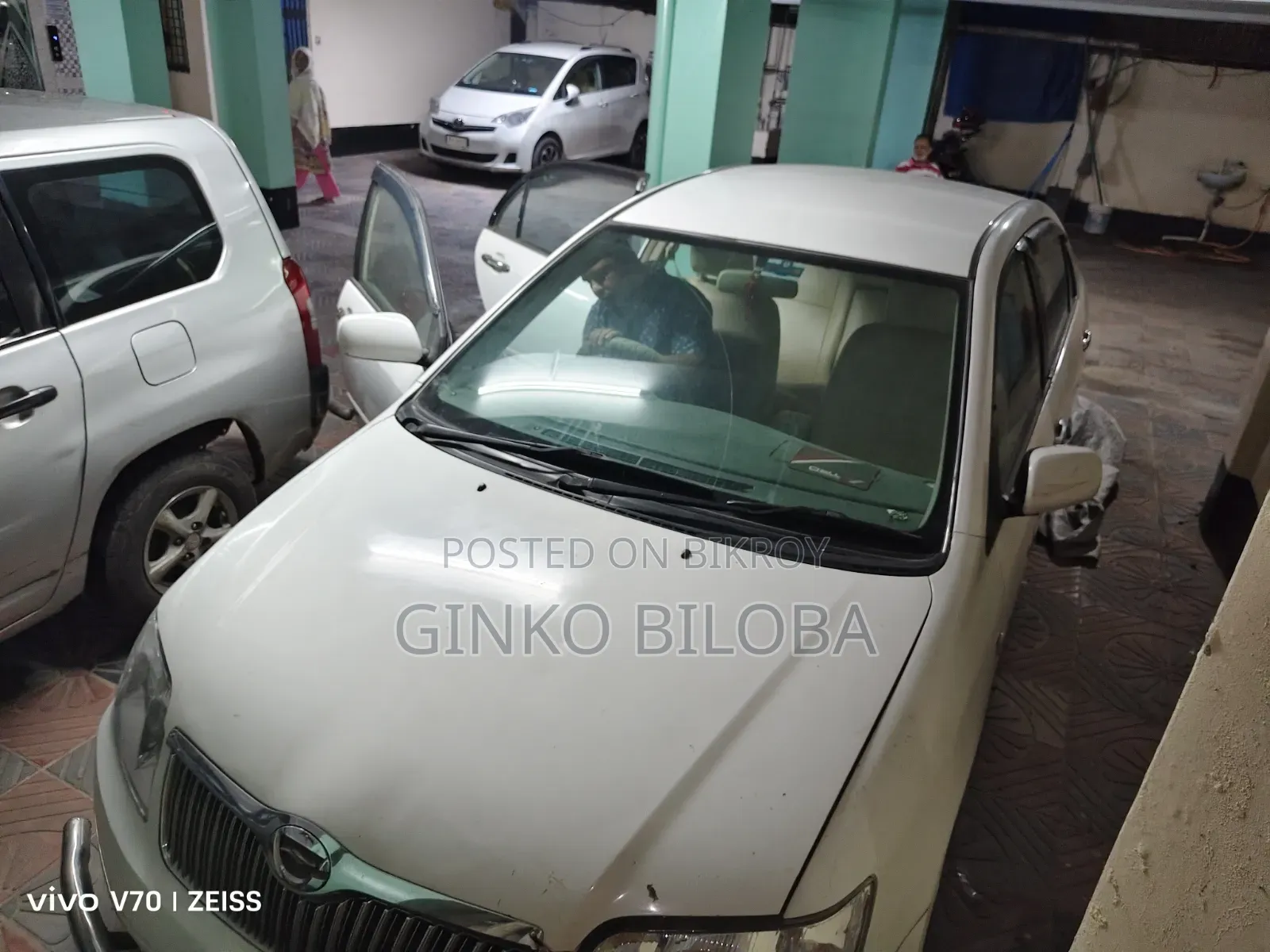 Toyota Corolla 2004 White