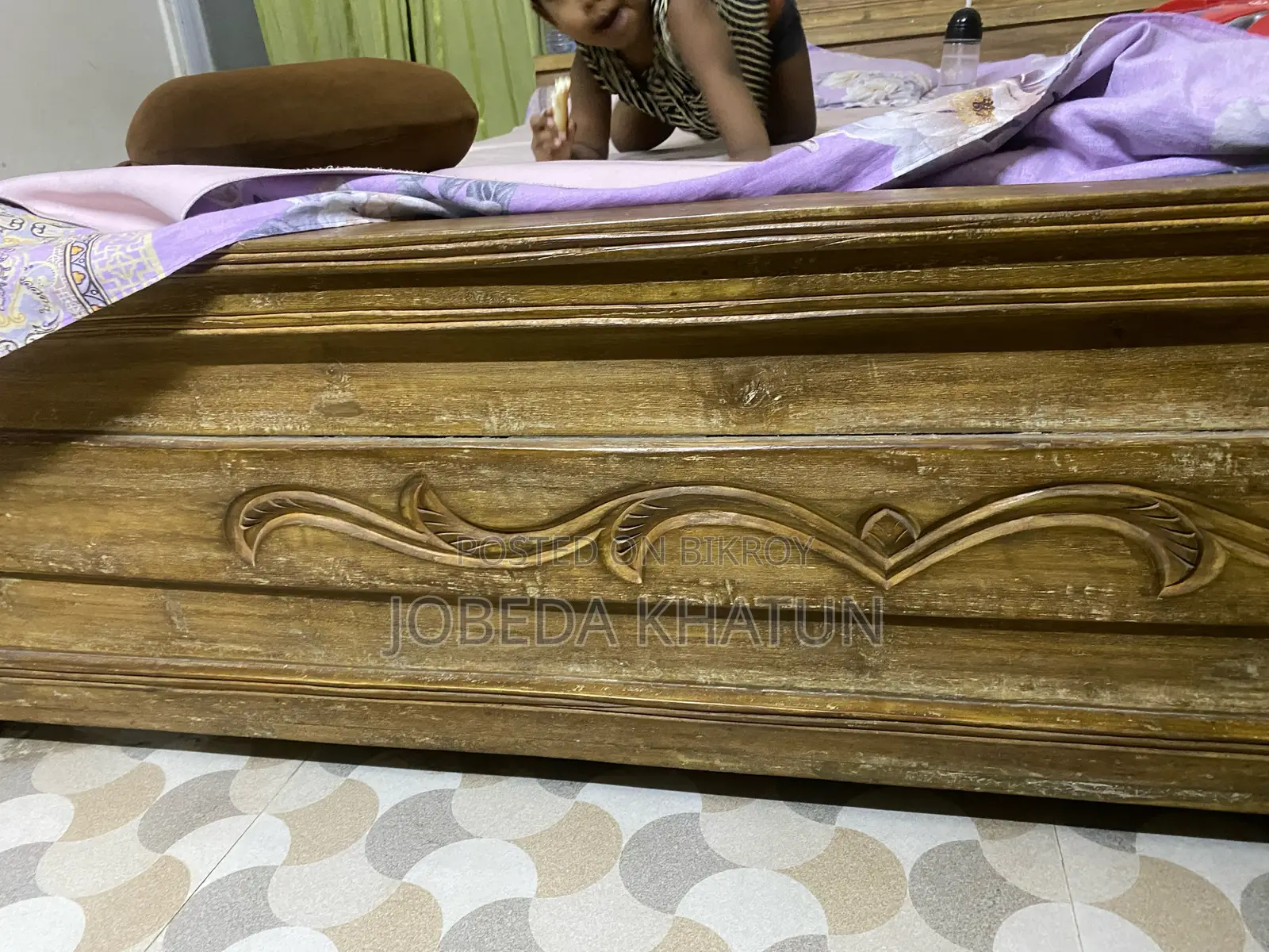 আমার অর্জিনাল সেগুন কাঠের কাট টি বিক্রি করতে চাই জাজিম তোষক সহ