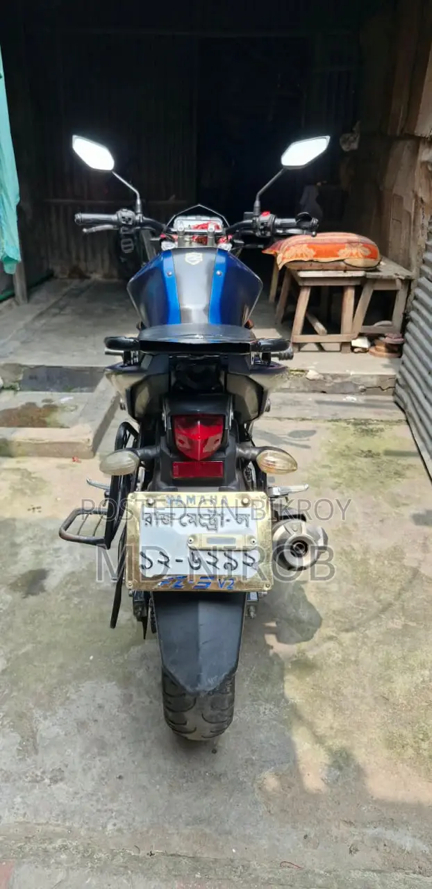 Yamaha FZS V2 2024 নীল