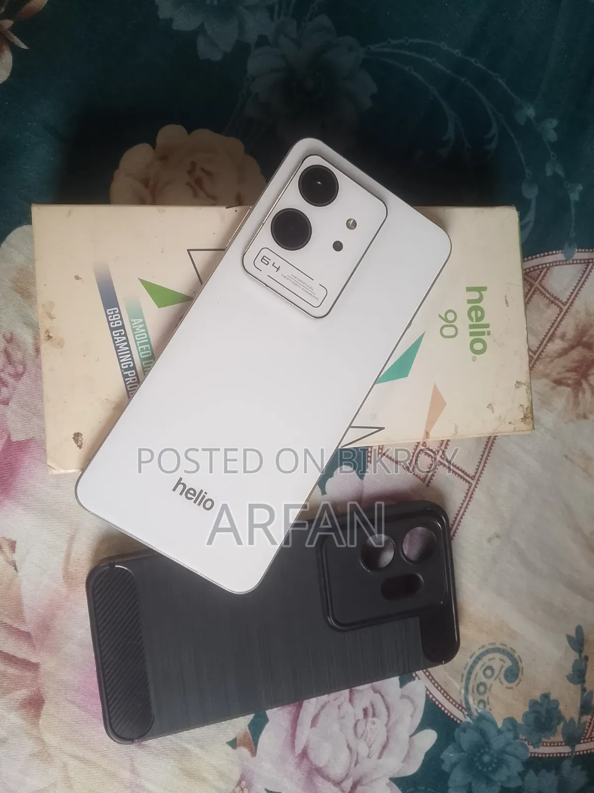 Helio 90 128 GB White
