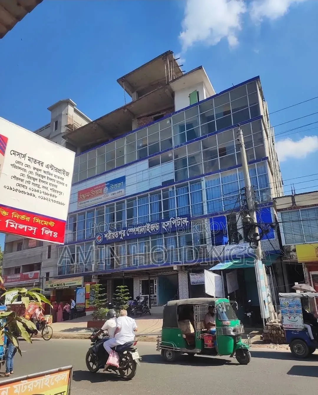 শরিয়তপুর সদরে ৬ তলা কমার্শিয়াল বিল্ডিং বিক্রি হবে