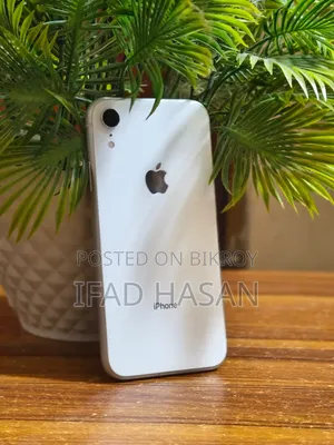 Apple iPhone XR 128 GB White