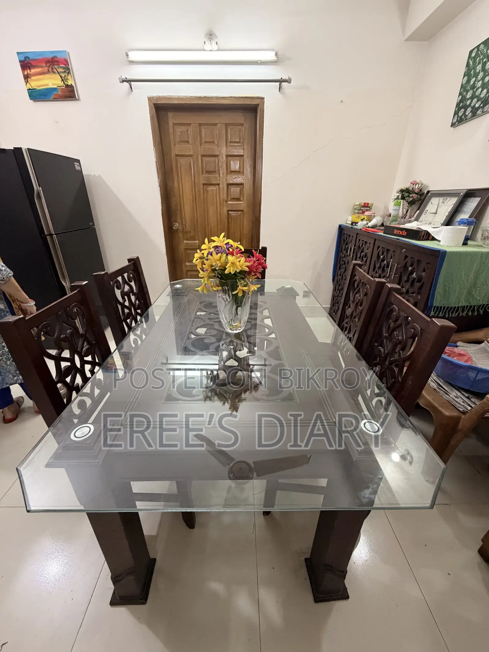 উডেন ডাইনিং টেবল সেট উইথ ৬ চেয়ার