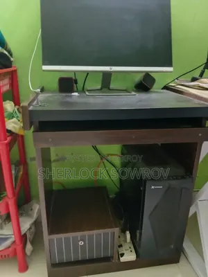 কম্পিউটার টেবিল বিক্রির জন্য