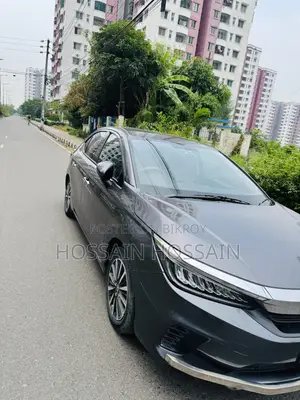 হোন্ডা সিটি ২০২১ গ্রে