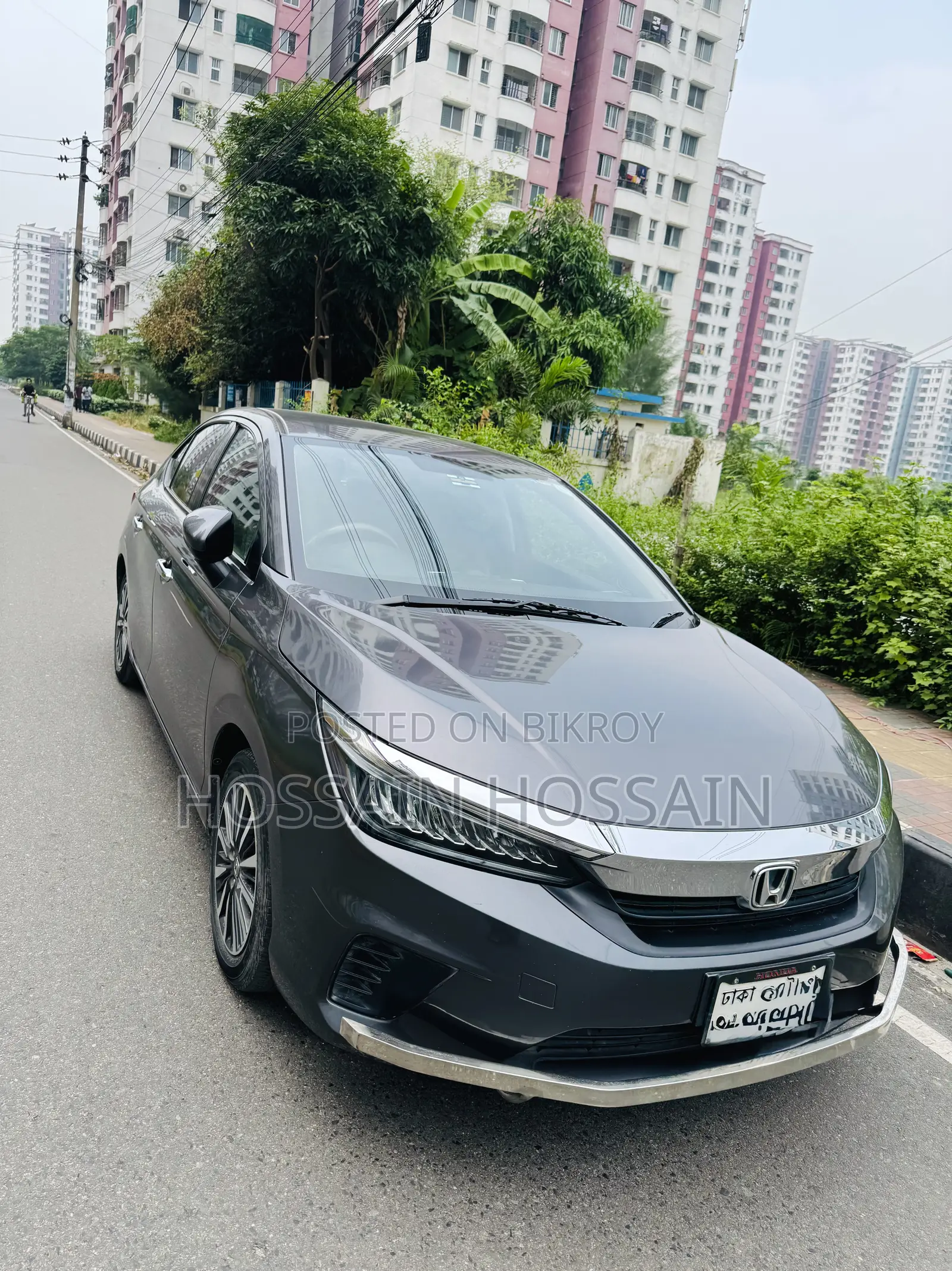 হোন্ডা সিটি ২০২১ গ্রে