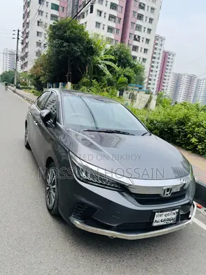 হোন্ডা সিটি ২০২১ গ্রে