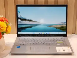 ল্যাপটপ আসুস ৩জিবি ইন্টেল এসএসডি ২৫৬জিবি