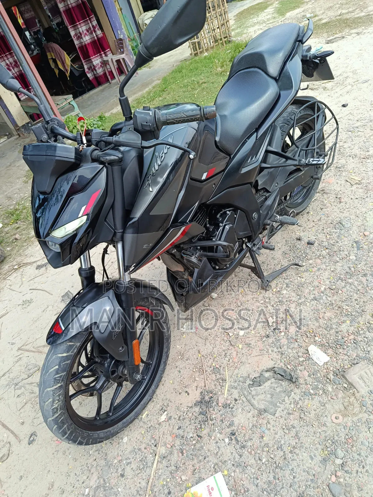 Bajaj Pulsar N250 2024 Black