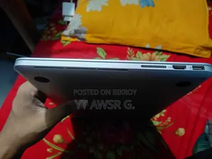 ল্যাপটপ অ্যাপল ম্যাকবুক প্রো ২০১৭ ৮জিবি ইন্টেল কোর আই৫ এসএসডি ১২৮জিবি