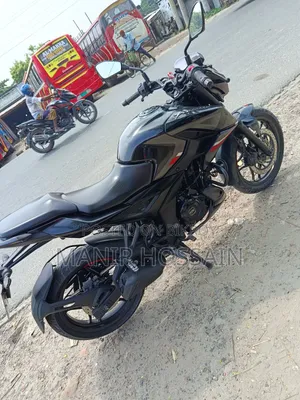 Bajaj Pulsar N250 2024 Black