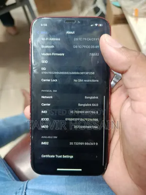 Apple iPhone XR 64 GB Red