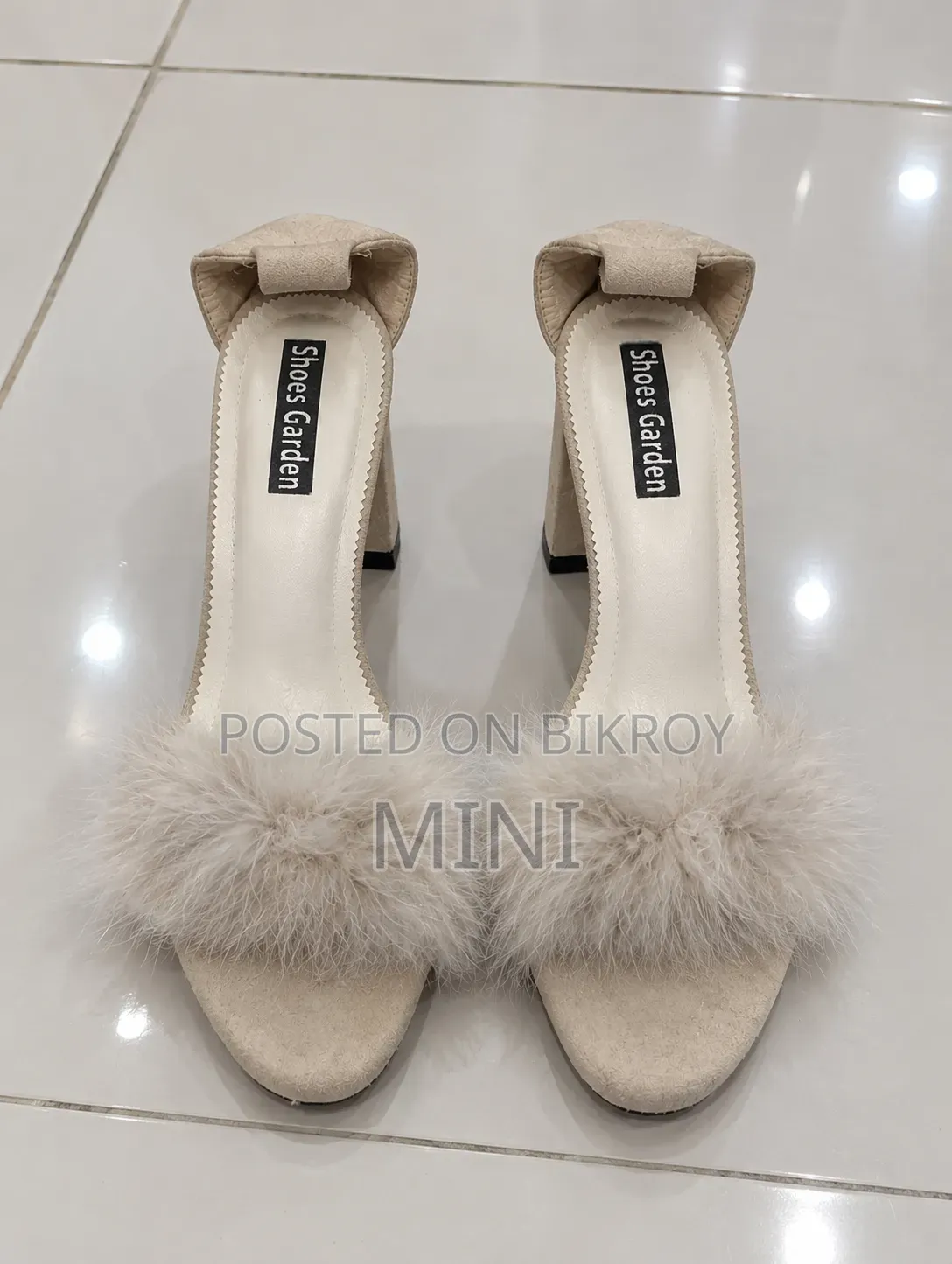 অরজিনাল শু গার্ডেন ৪ ইঞ্চি হাই হিলস সাইজ ৩৫ এ উপলব্ধ