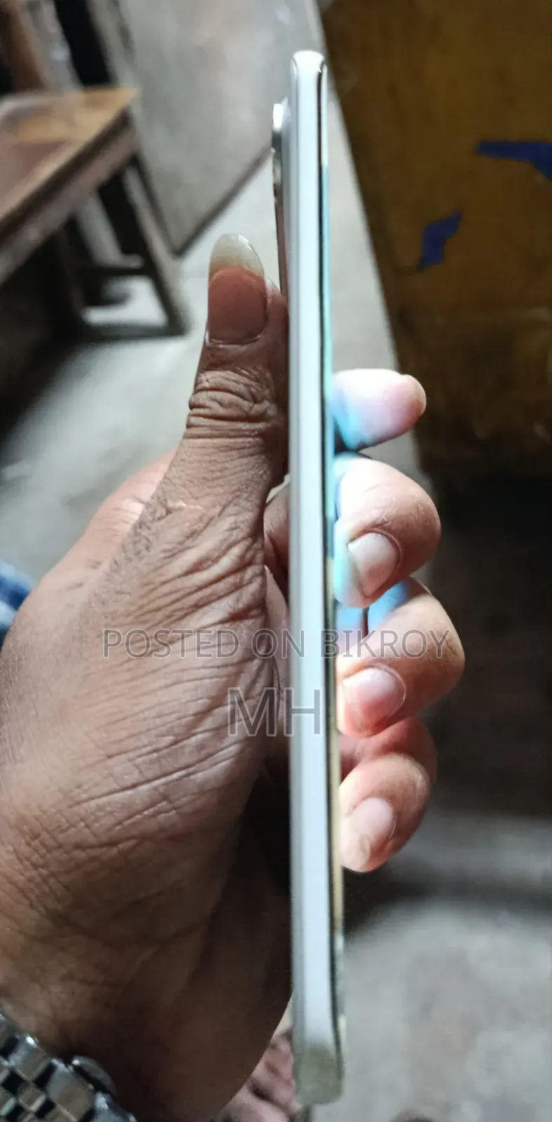 Tecno Pova Slim 5G 256 GB White