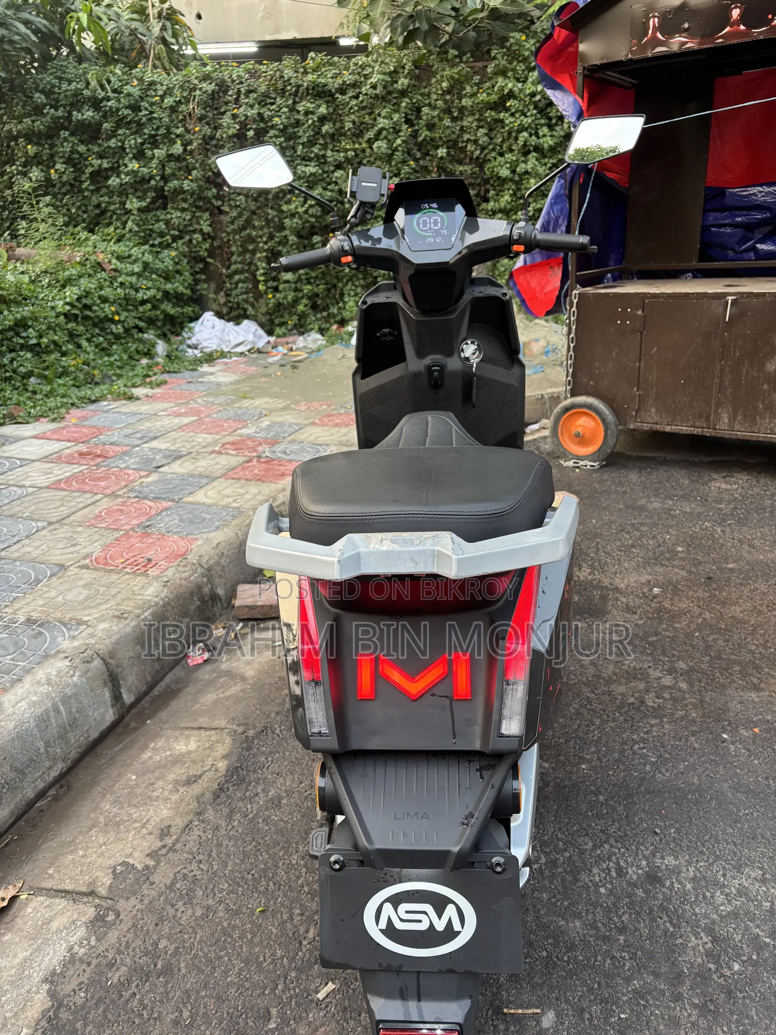 নতুন মোটরসাইকেল ২০২৫ কালো