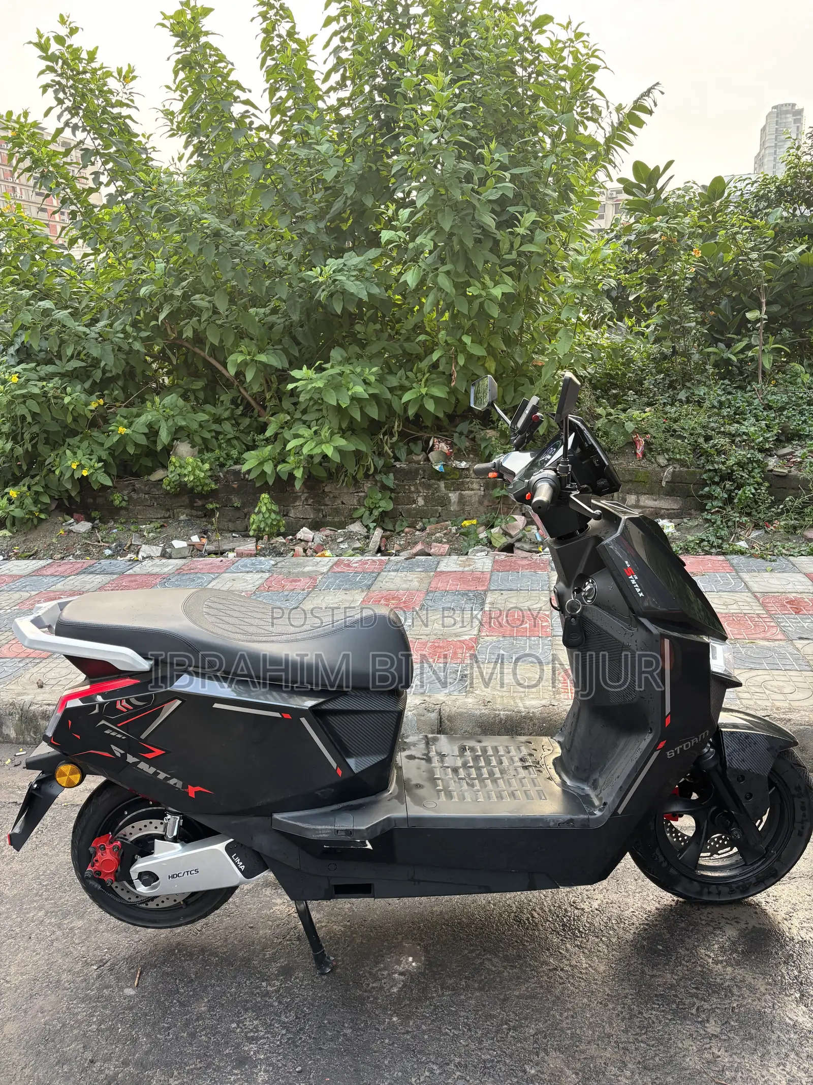 নতুন মোটরসাইকেল ২০২৫ কালো