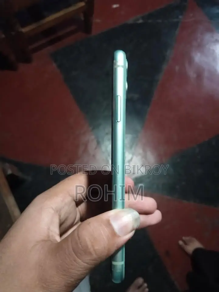 অ্যাপল আইফোন ১১ ১২৮ জিবি গ্রিন