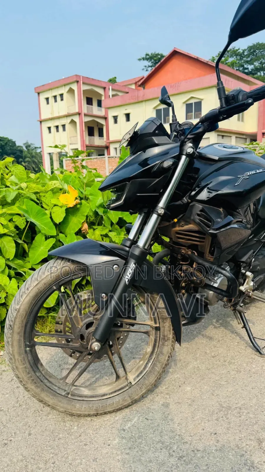 New Hero Xtreme 125R 2025 Black