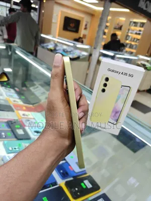 Samsung Galaxy A35 128 GB Yellow