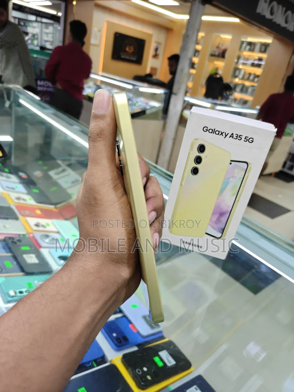 Samsung Galaxy A35 128 GB Yellow