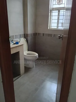 অনীক রিয়েল এস্টেট, বনানীতে ৩ বেডরুমের অ্যাপার্টমেন্ট ভাড়ার জন্য