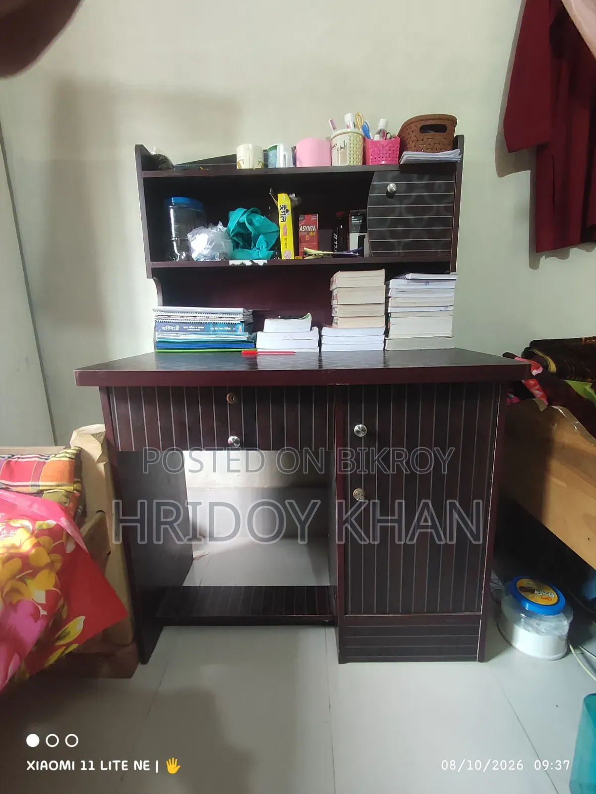 Reading Table