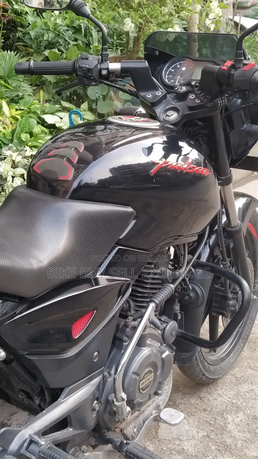 Bajaj Pulsar 150 2023 Black