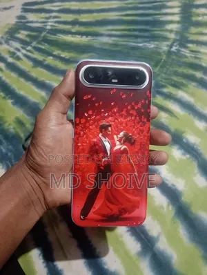 টেকনো পোভা স্লিম ৫জি ২৫৬ জিবি হোয়াইট