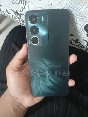 রিয়েলমি সি৭১ ১২৮ জিবি গ্রিন