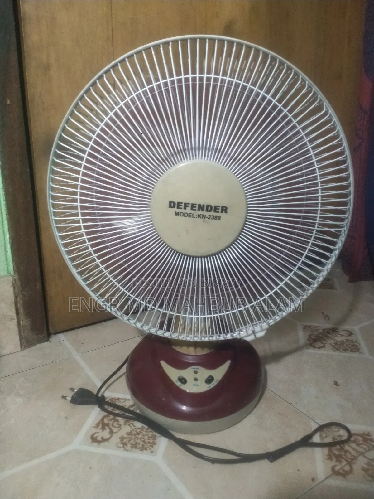 ডিফেন্ডার চার্জার ফ্যান ১২ ইঞ্চি