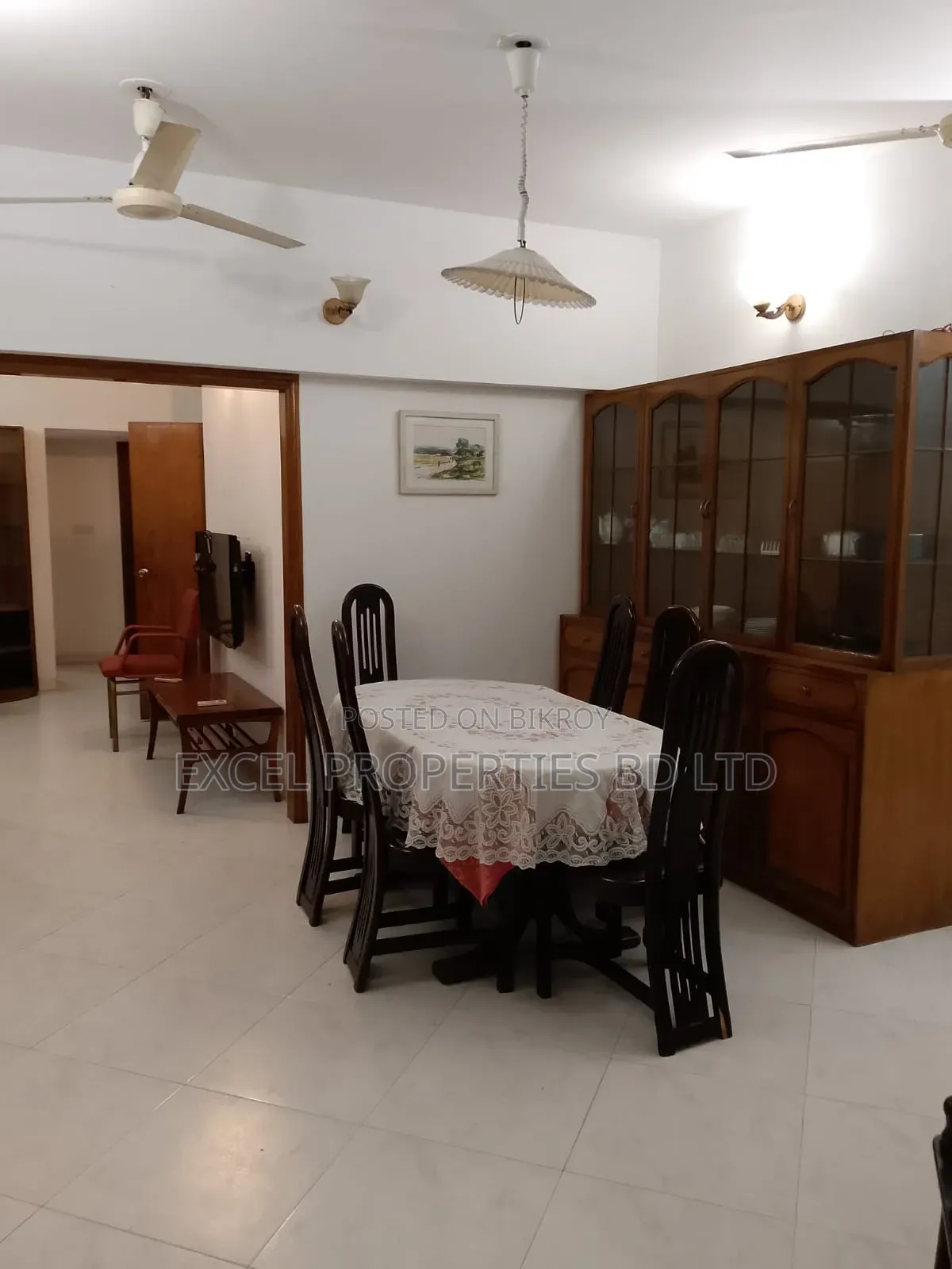 গুলশানে ৩ বেডরুমের অ্যাপার্টমেন্ট বিক্রয়