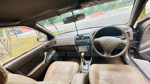 টয়োটা ভিস্তা ১৯৯৮ গ্রে