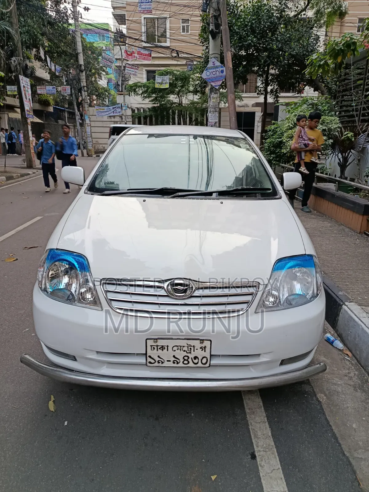 Toyota Corolla Sedan 2003 White