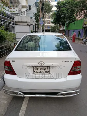 Toyota Corolla Sedan 2003 White