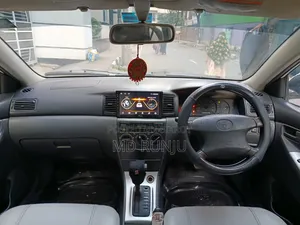 Toyota Corolla Sedan 2003 White