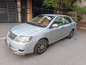 Toyota Corolla Sedan 2004 Silver