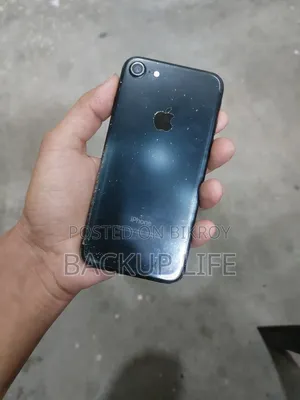 Apple iPhone 7 32 GB Black